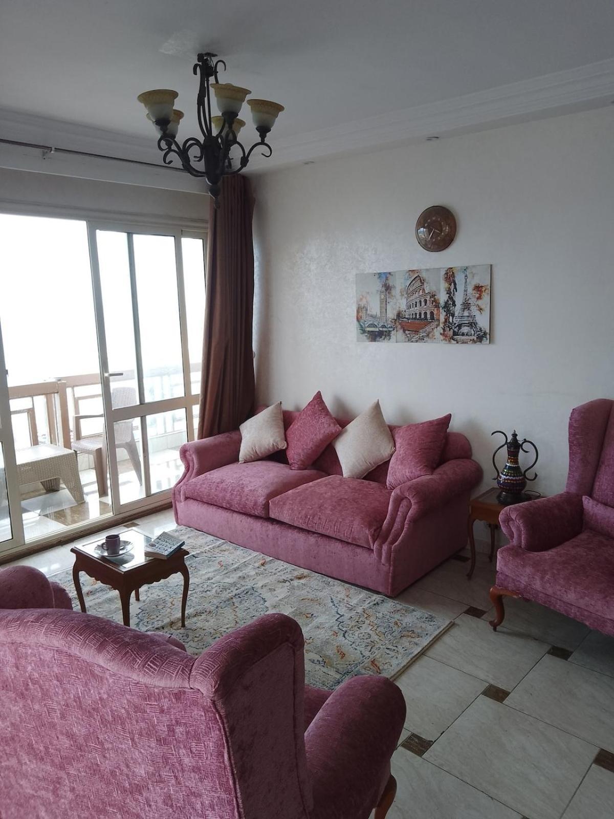 Apartament On The Sea In Location In